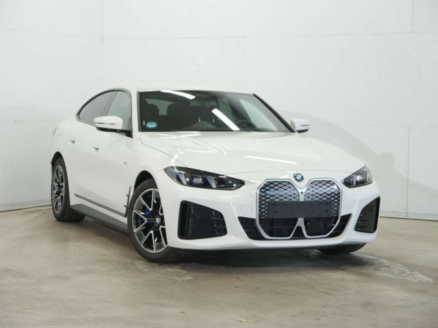 BMW I4 M Sportpaket EDrive40 - 2025 - Joinsteer - #2