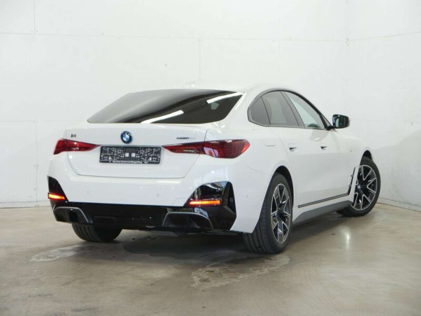 BMW I4 M Sportpaket EDrive40 - 2025 - Joinsteer - #4
