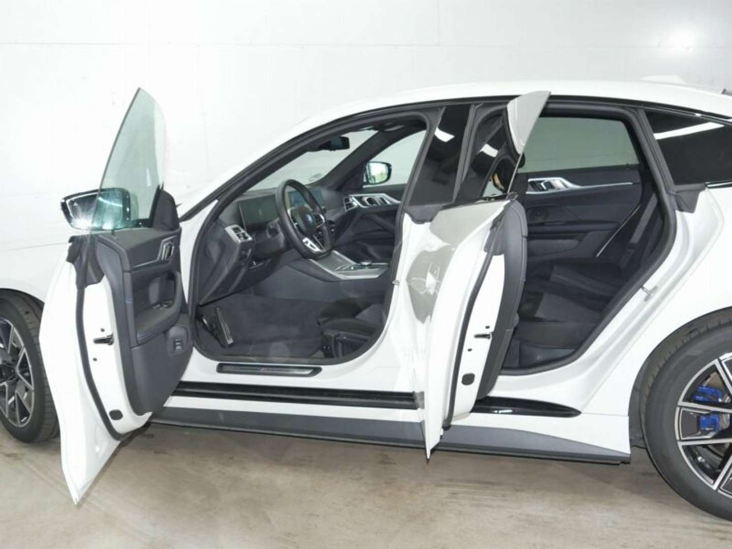 BMW I4 M Sportpaket EDrive40 - 2025 - Joinsteer - #9