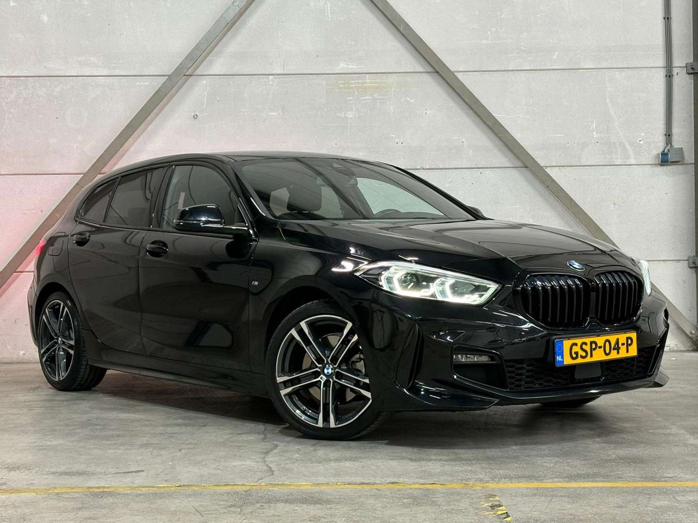 BMW Serie 1 Executive 118i - 2022 - Joinsteer - #2