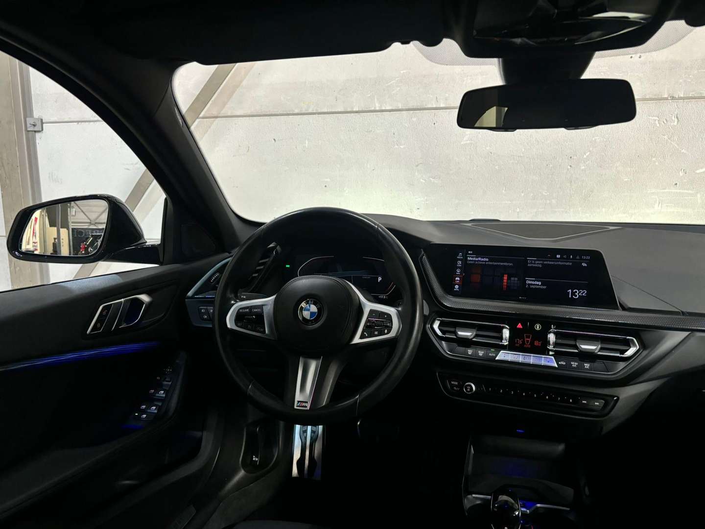 BMW Serie 1 Executive 118i - 2022 - Joinsteer - #12