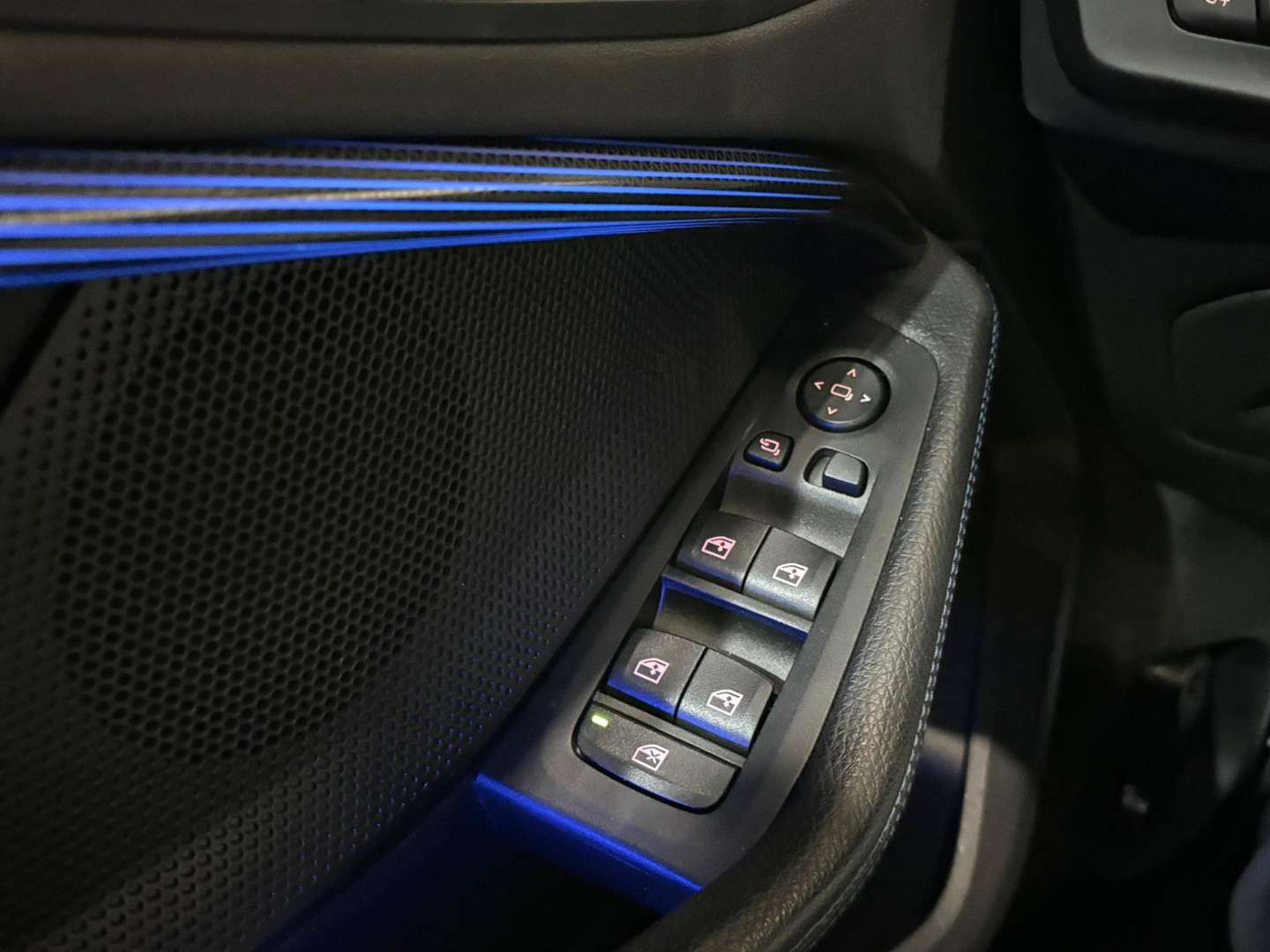 BMW Serie 1 Executive 118i - 2022 - Joinsteer - #14