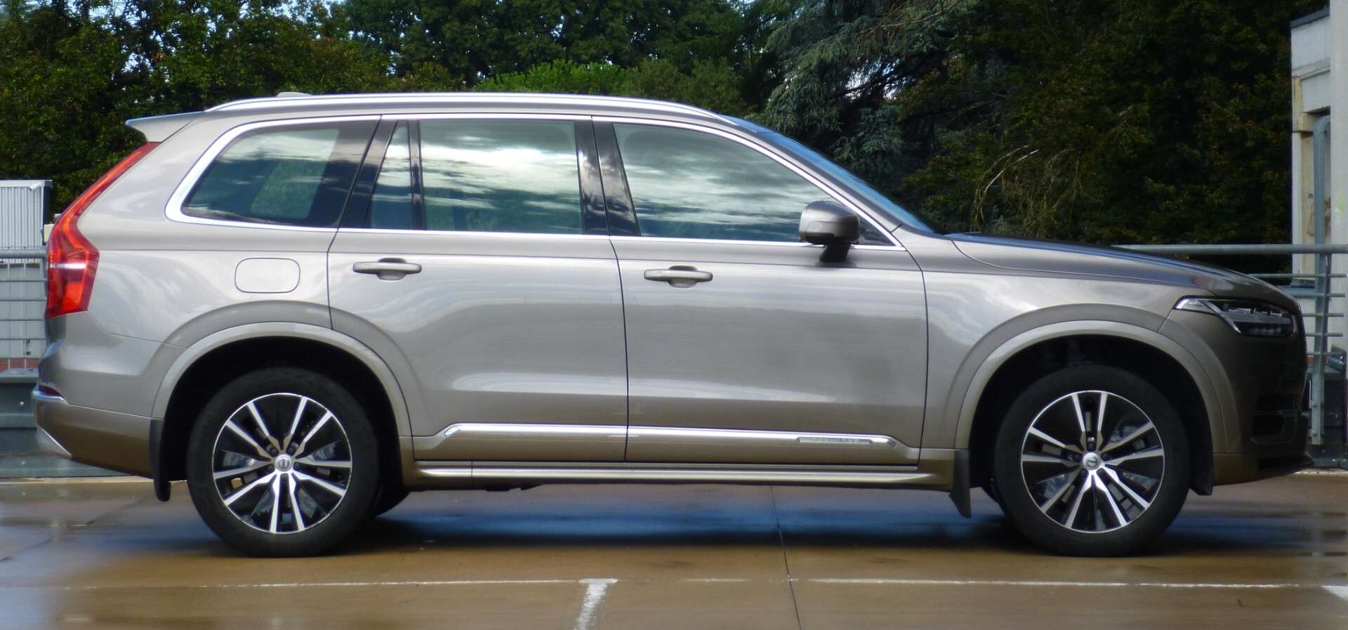 Volvo XC90 T8 Recharge AWD Plug-in Hybrid - 2021 - Joinsteer - #3