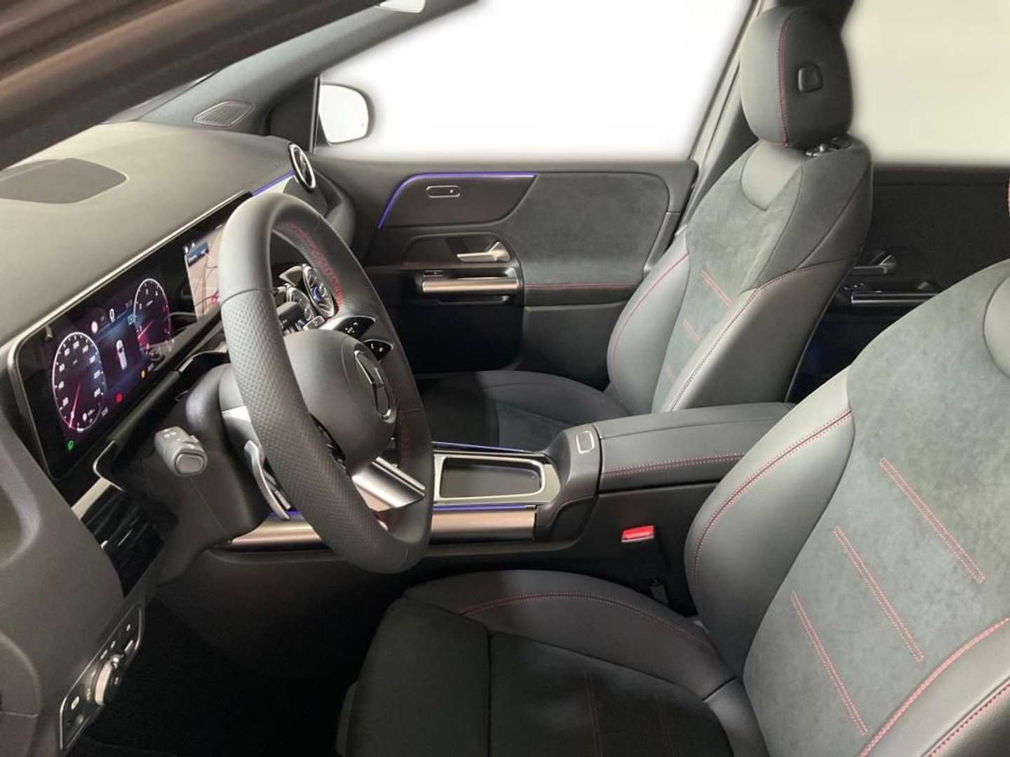 Mercedes Classe B AMG Night Package 220 D - 2023 - Joinsteer - #8