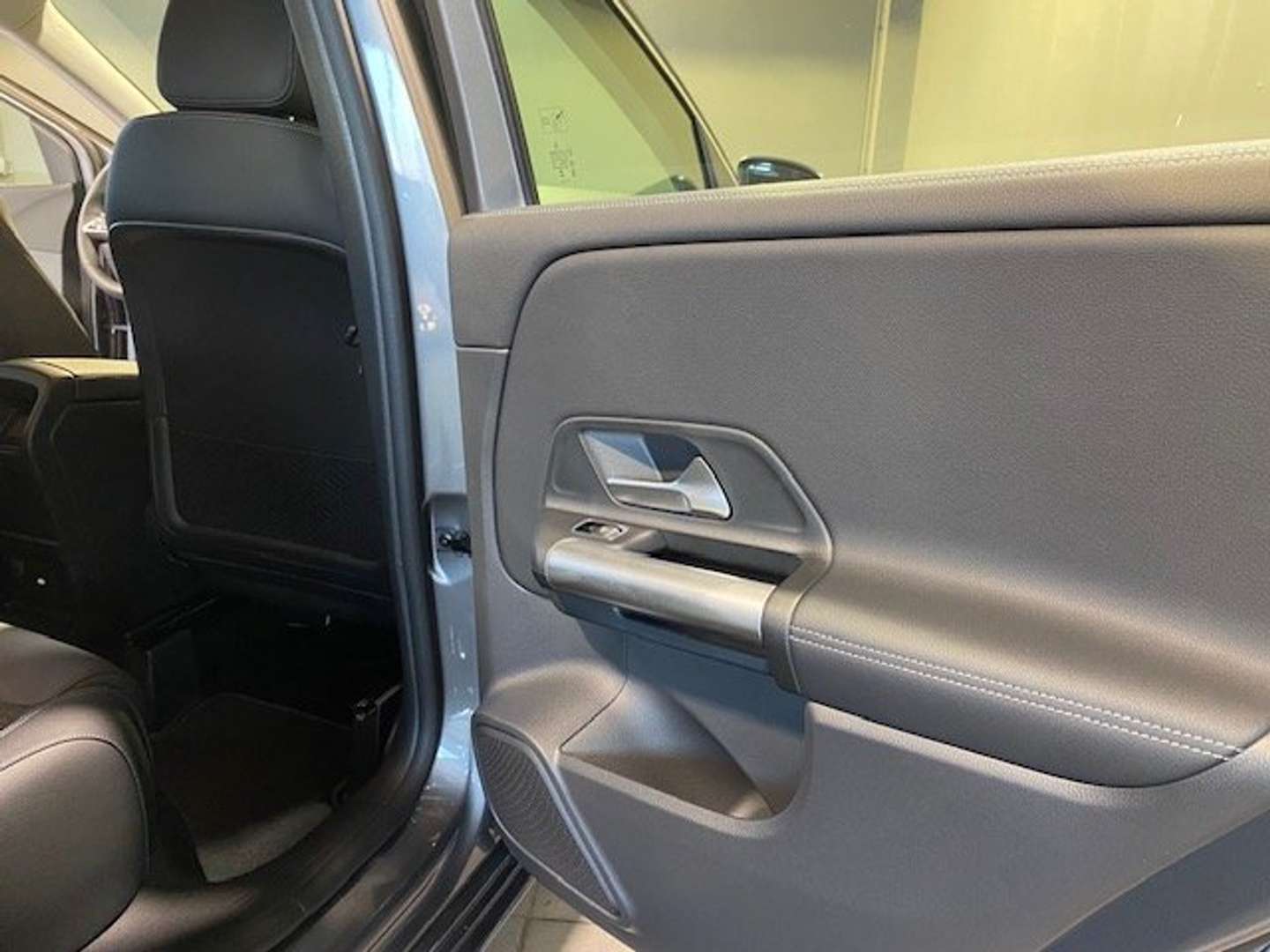 Mercedes Classe B PROGRESSIVE - 2024 - Joinsteer - #12