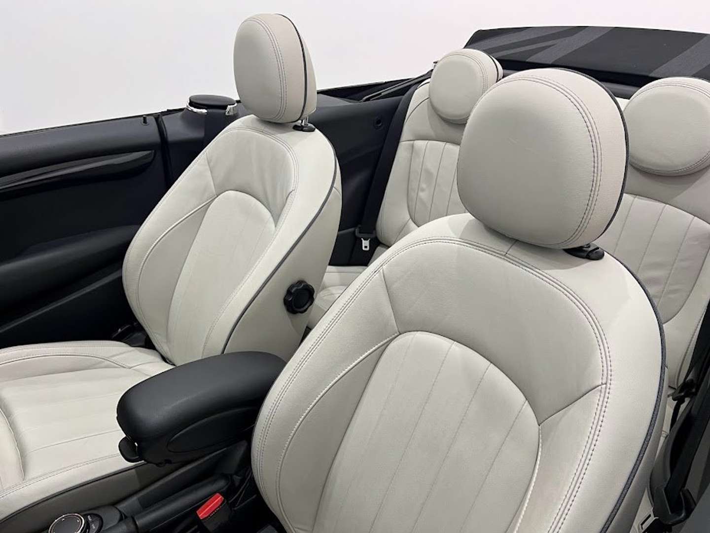 Mini Cabrio John Cooper Works - 2018 - Joinsteer - #16