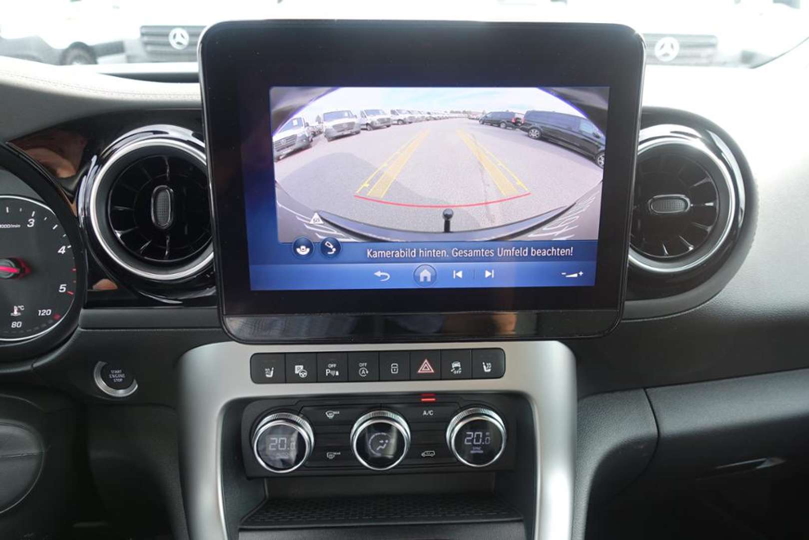 Mercedes T-Class Progressive Edition T 180 D - 2025 - Joinsteer - #10