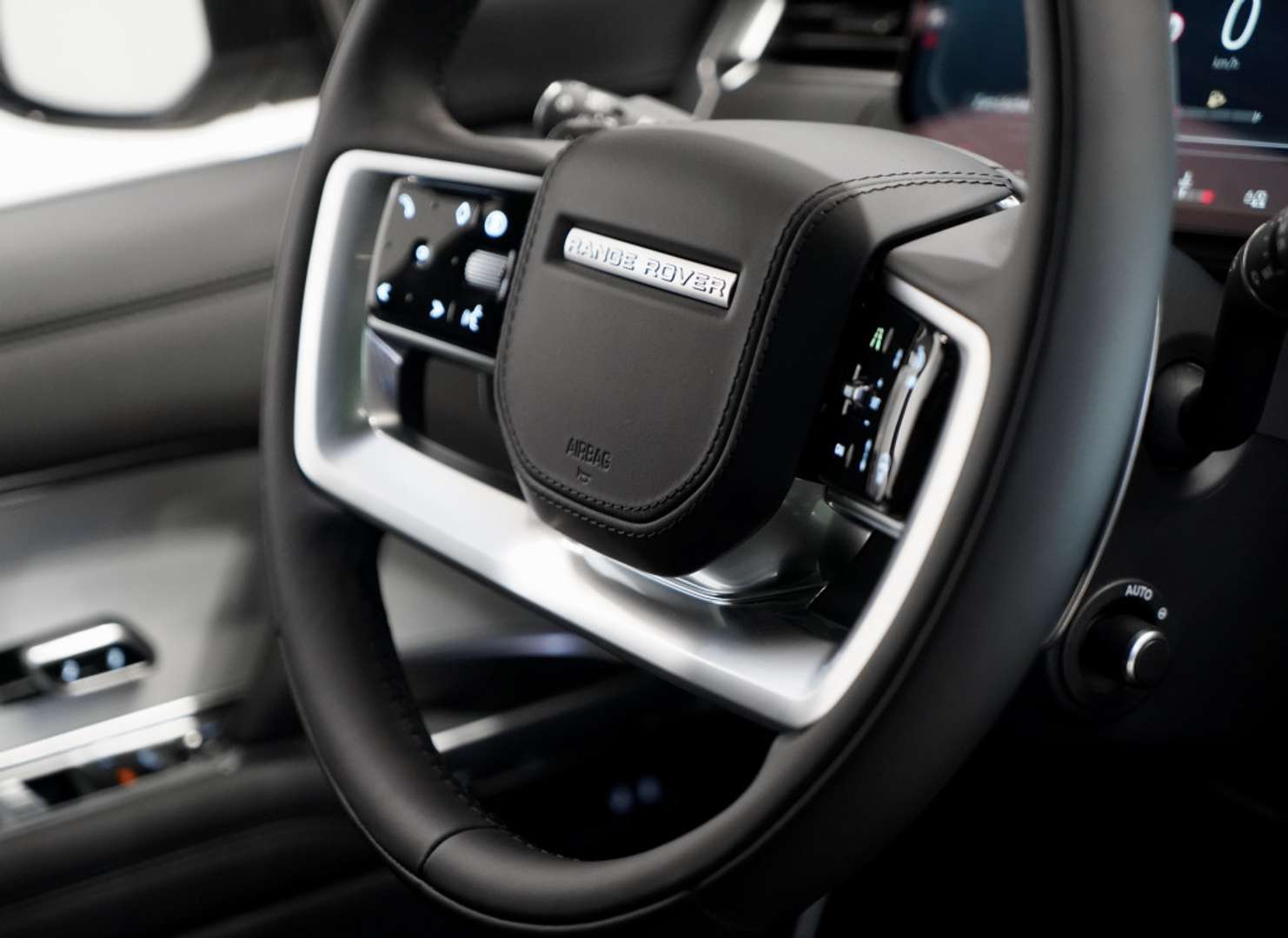 Land Rover Range Rover SV P615 - 2024 - Joinsteer - #9