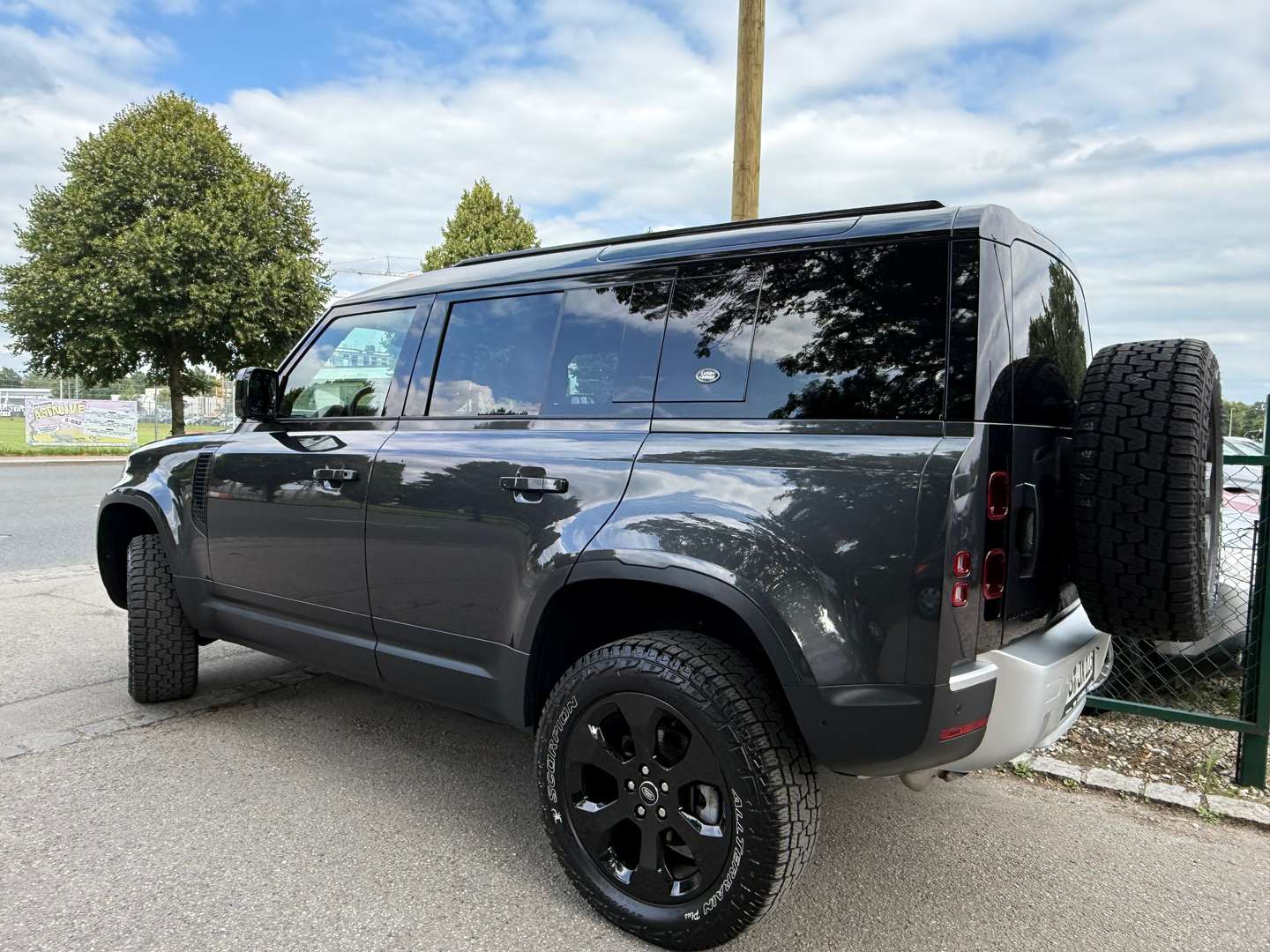 Land Rover Defender SE - 2021 - Joinsteer - #6