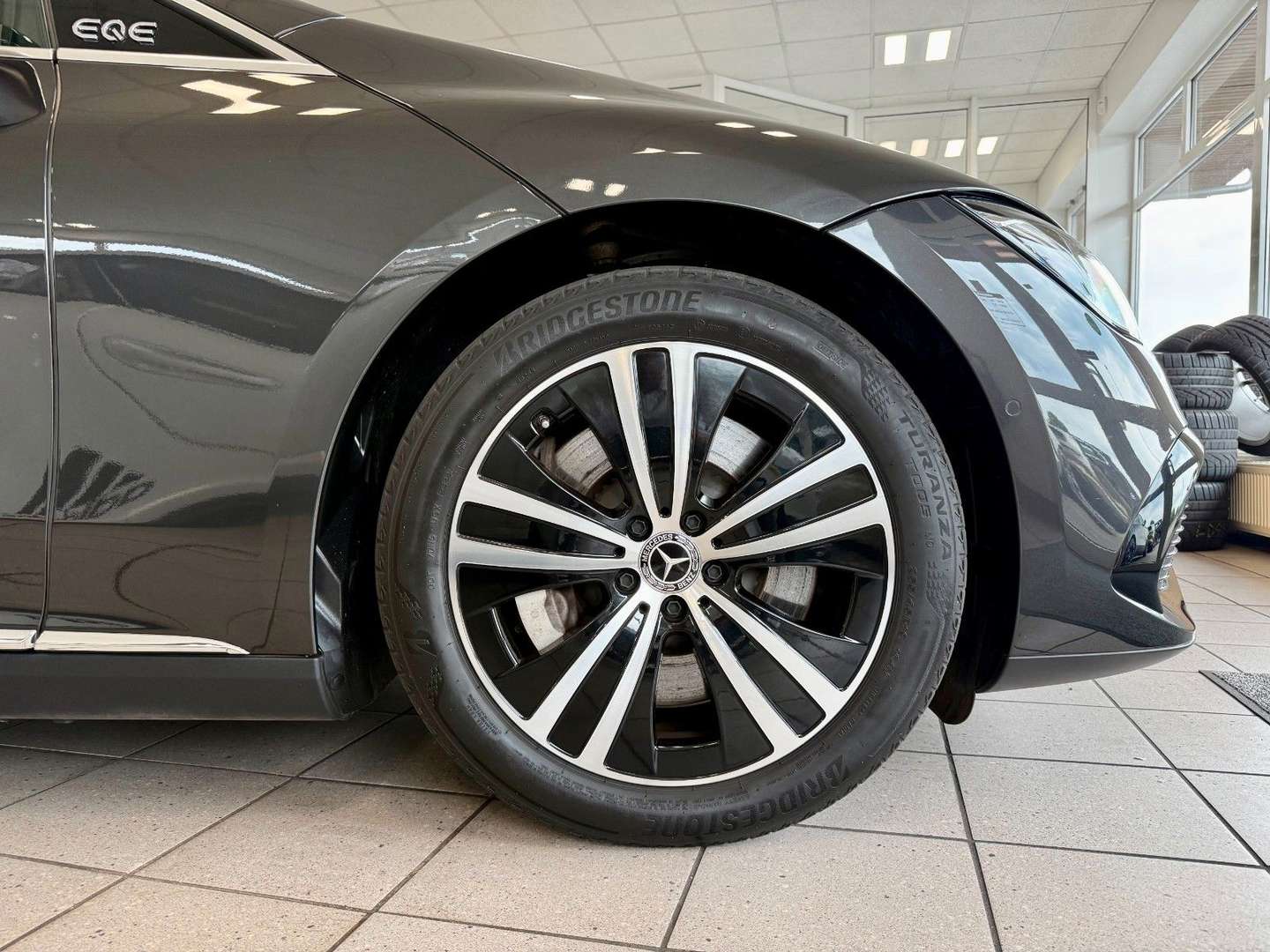 Mercedes EQE Electric Art 300 - 2022 - Joinsteer - #6