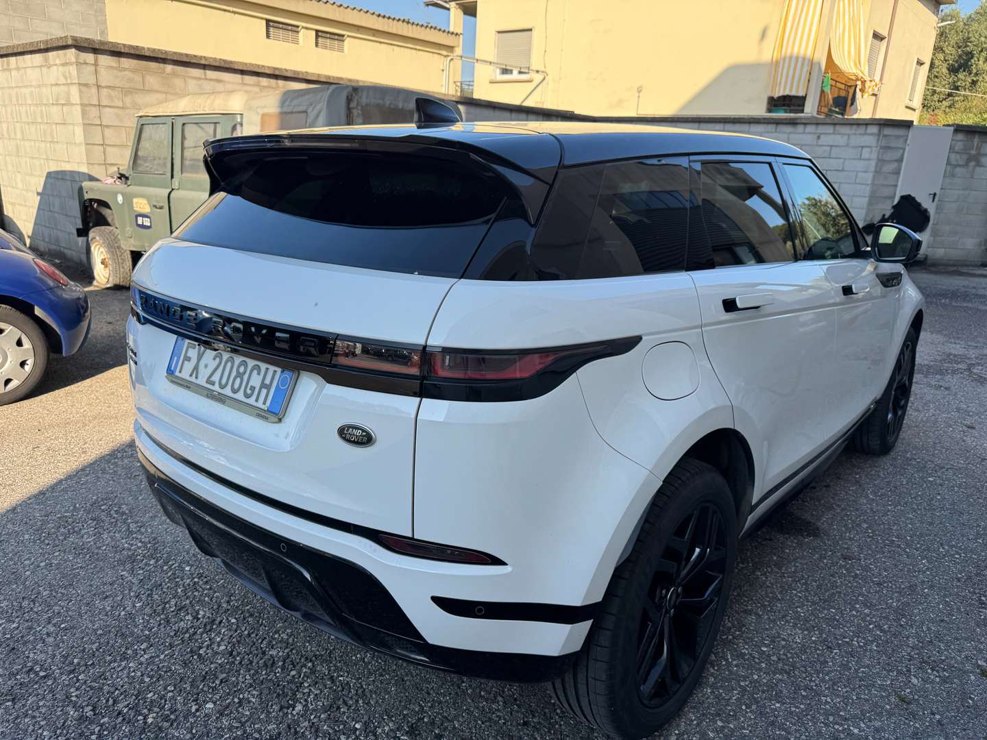 Land Rover Range Rover Evoque R-DYNAMIC S 2.0d MHEV - 2019 - Joinsteer - #4