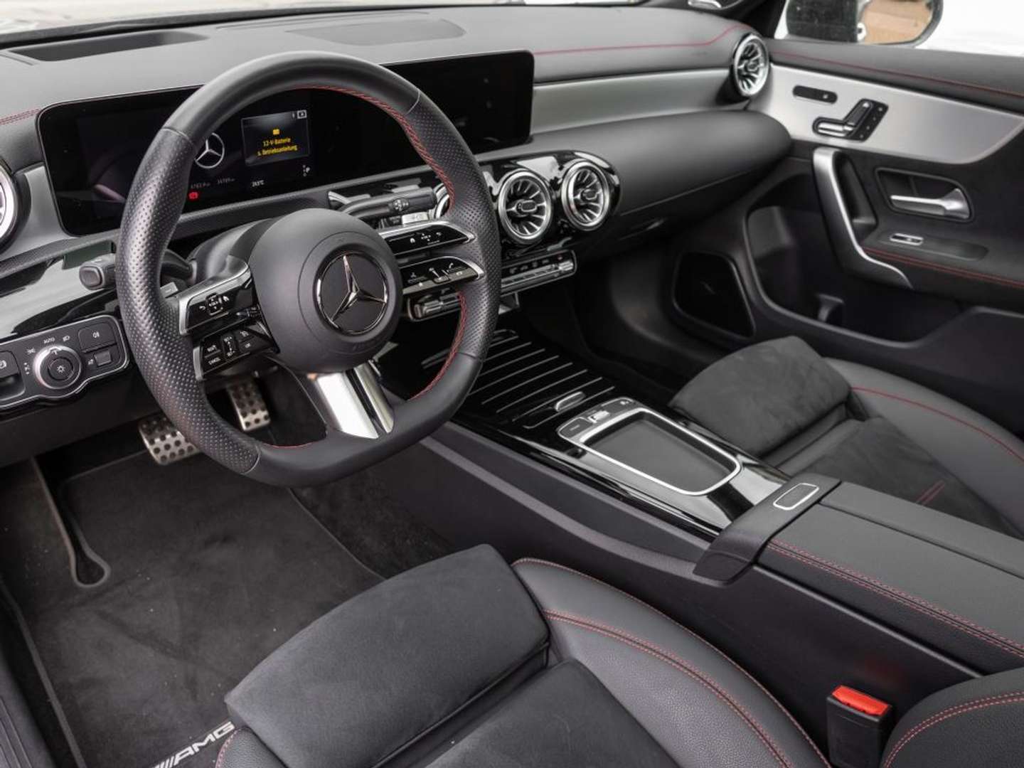 Mercedes CLA Shooting Brake AMG Night 200 D - 2024 - Joinsteer - #6