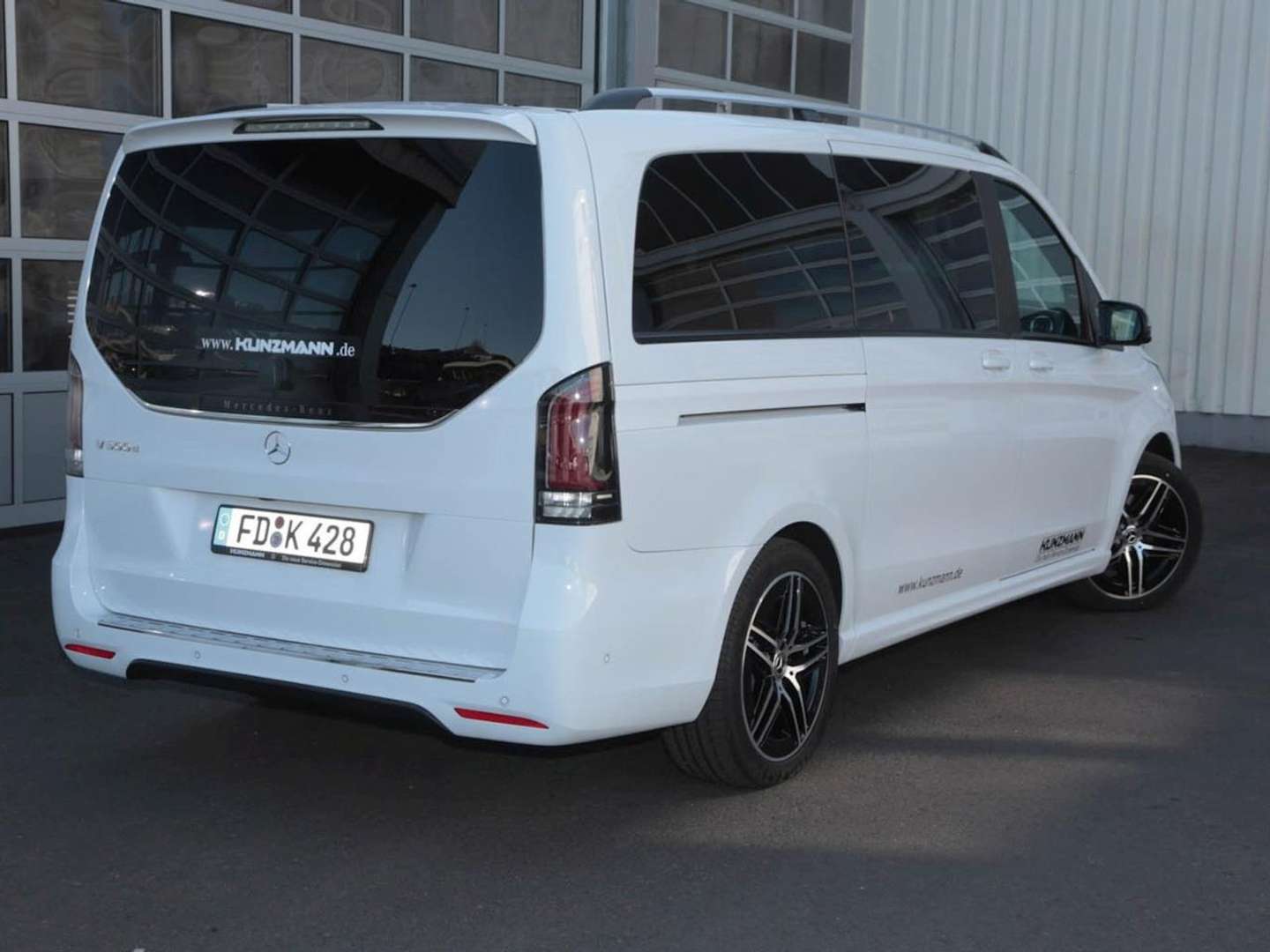 Mercedes Classe V AVANTGARDE V 300 D - 2025 - Joinsteer - #3