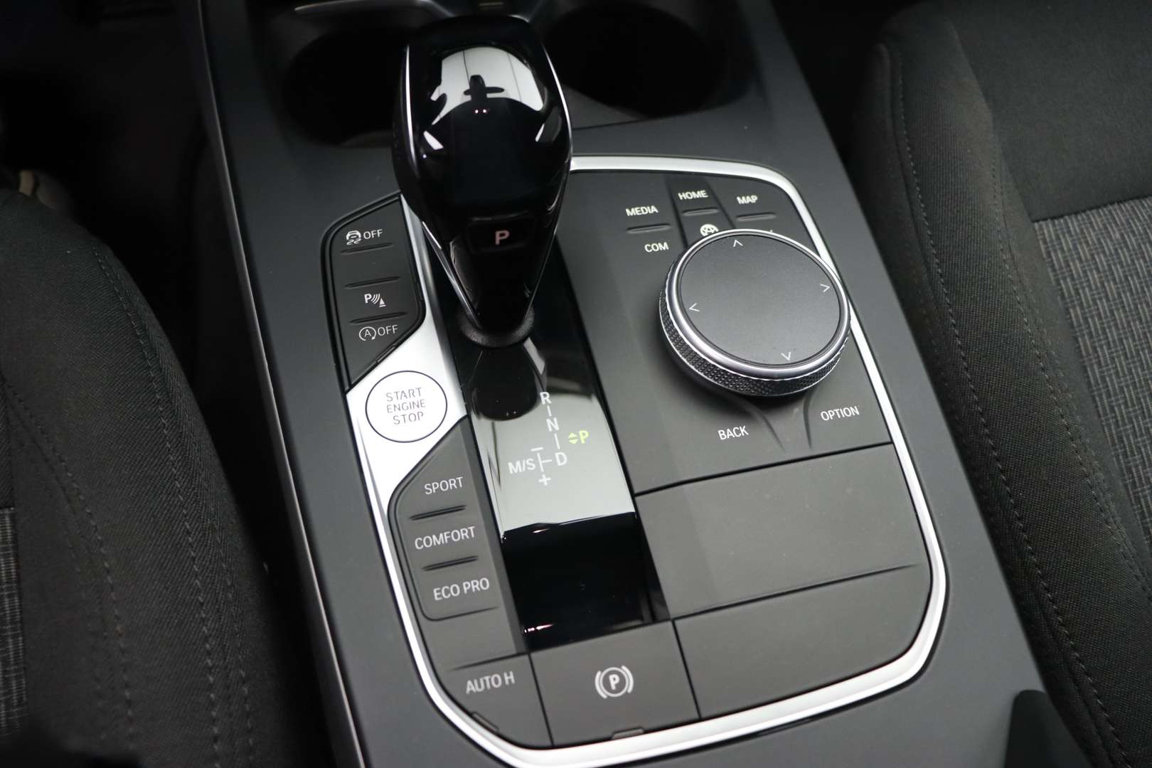 BMW Serie 1 High Executive 118i - 2020 - Joinsteer - #14