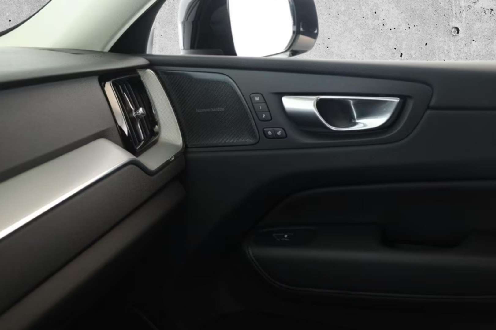 Volvo XC60 Plus B4 - 2023 - Joinsteer - #8