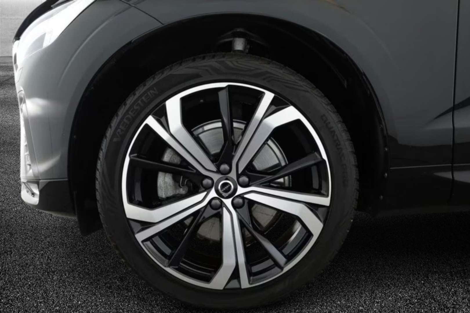 Volvo XC60 Plus B4 - 2023 - Joinsteer - #11