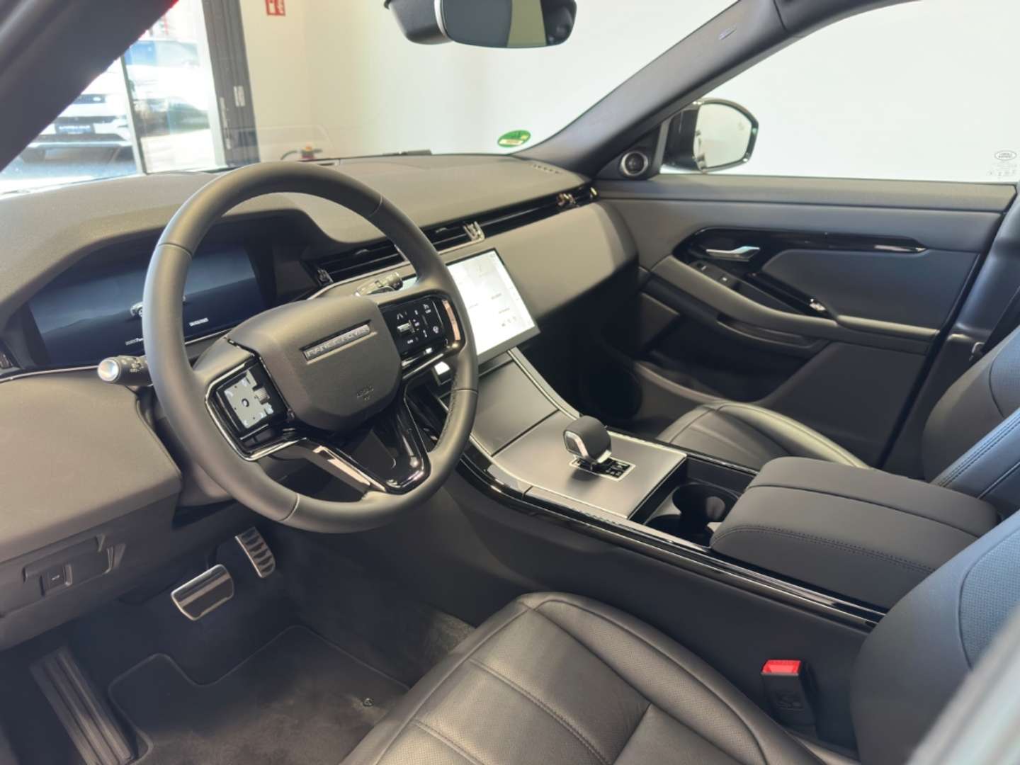 Land Rover Range Rover Evoque Dynamic D200 - 2025 - Joinsteer - #10