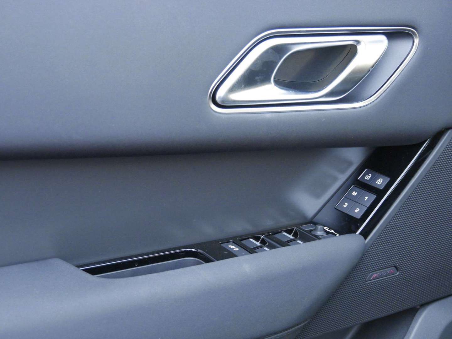 Land Rover Range Rover Velar DYNAMIC SE 3.0 D300 - 2025 - Joinsteer - #11