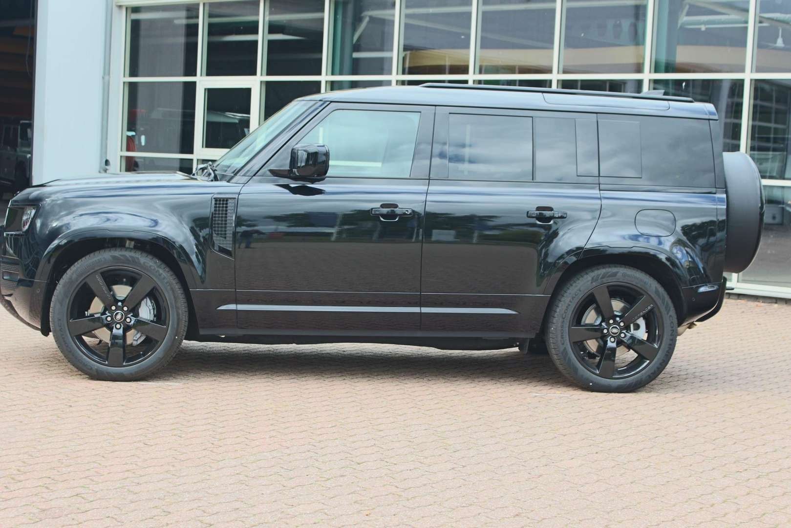 Land Rover Defender X-Dynamic HSE P300e - 2025 - Joinsteer - #1