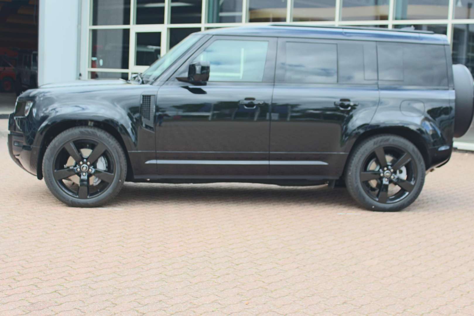 Land Rover Defender X-Dynamic HSE P300e - 2025 - Joinsteer - #5