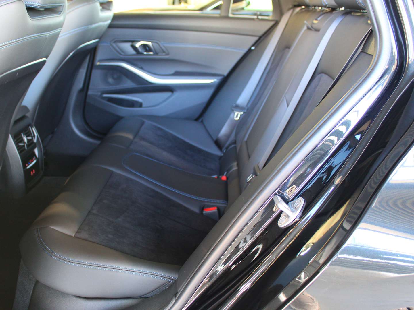 BMW Série 3 M-Pack 318i - 2024 - Joinsteer - #7