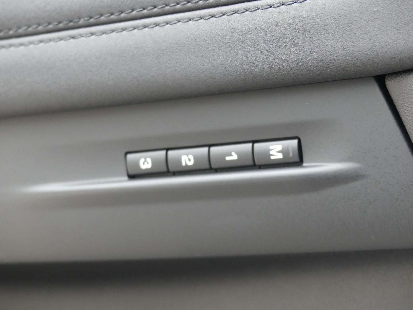 Land Rover Range Rover Evoque R-Dynamic P200 - 2021 - Joinsteer - #24