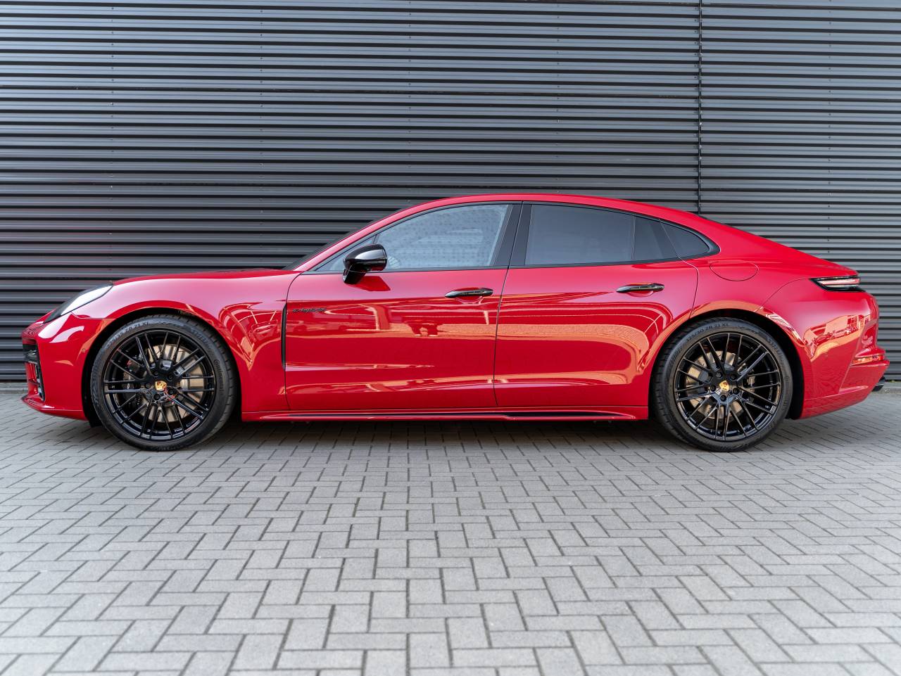 Porsche Panamera G3 4S E-Hybrid - 2025 - Joinsteer - #2