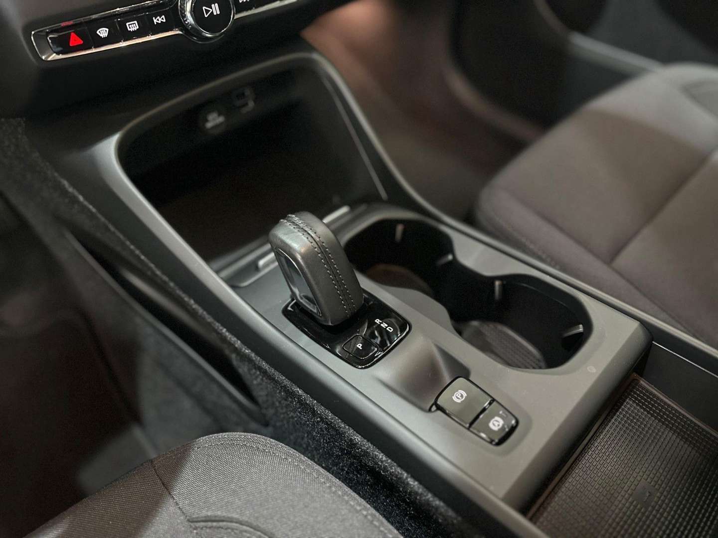 Volvo XC40 R-Design Recharge - 2021 - Joinsteer - #22