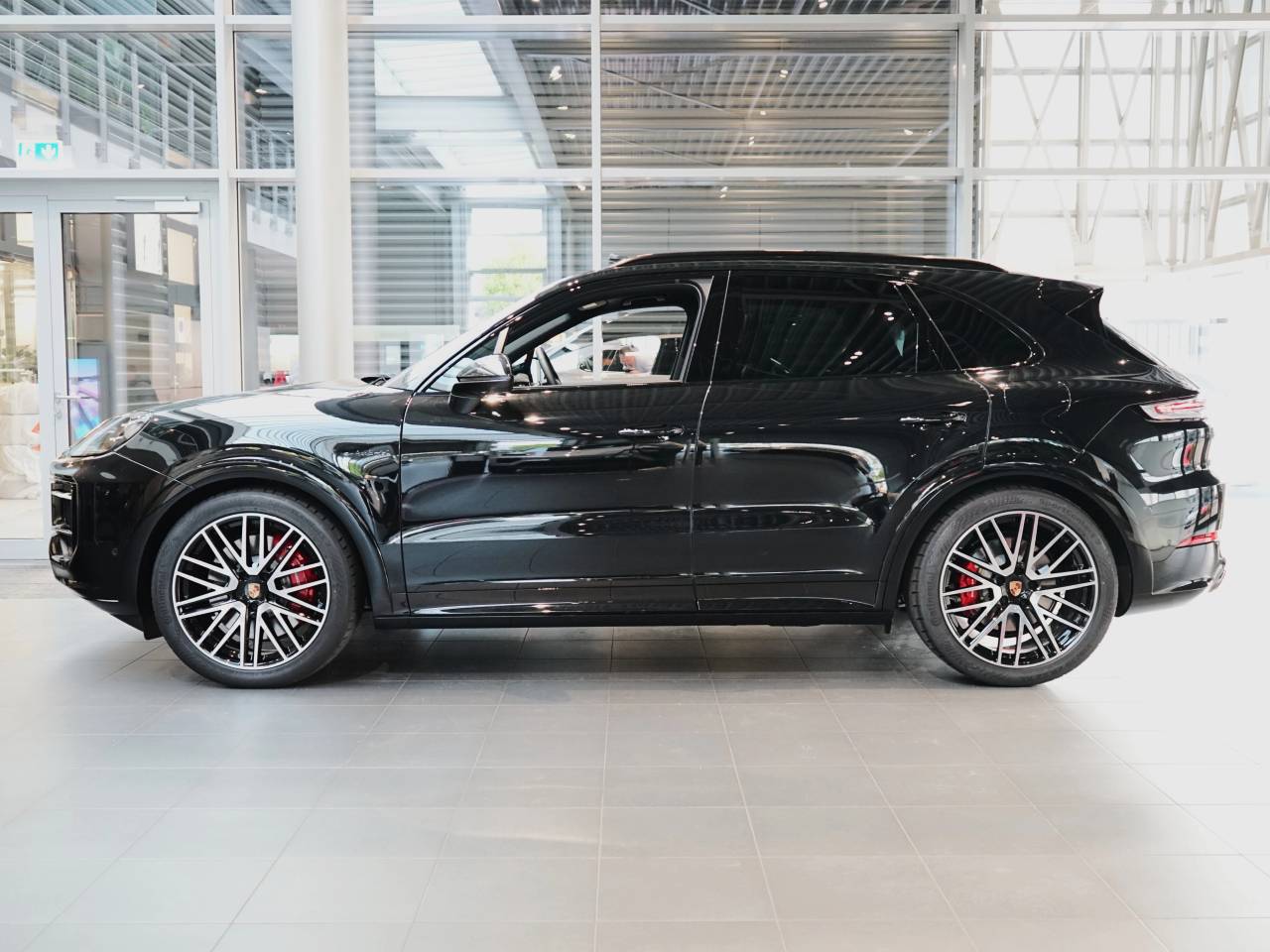 Porsche Cayenne E3 II S E-Hybrid - 2025 - Joinsteer - #2