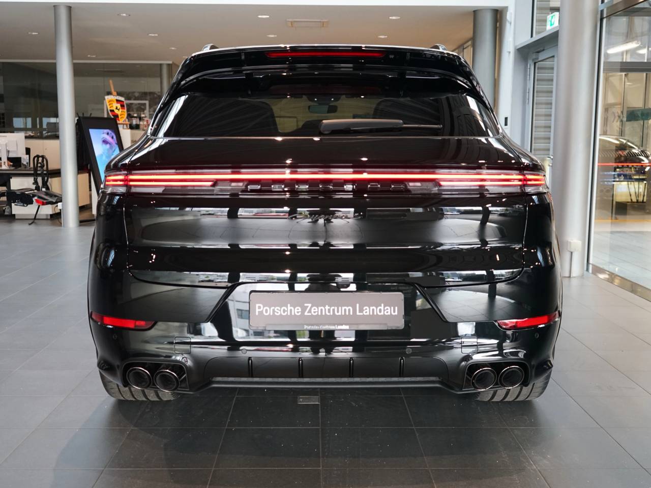 Porsche Cayenne E3 II S E-Hybrid - 2025 - Joinsteer - #5