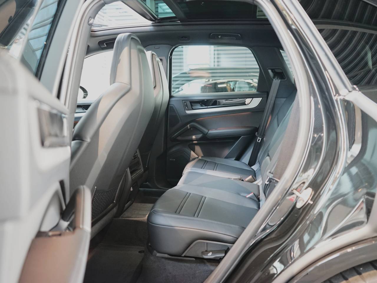 Porsche Cayenne E3 II S E-Hybrid - 2025 - Joinsteer - #14