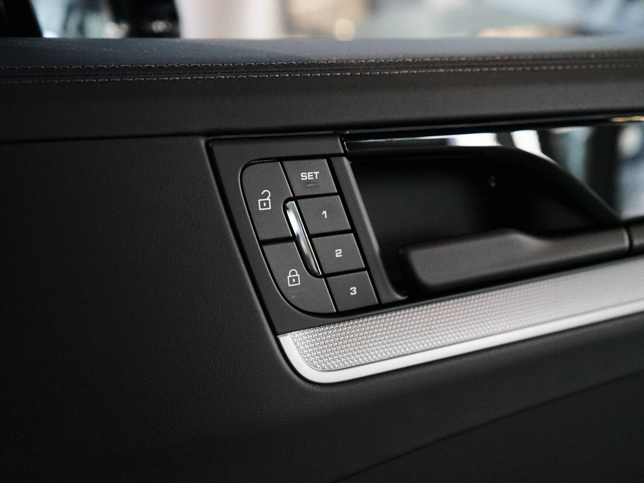 Porsche Cayenne E3 II S E-Hybrid - 2025 - Joinsteer - #31