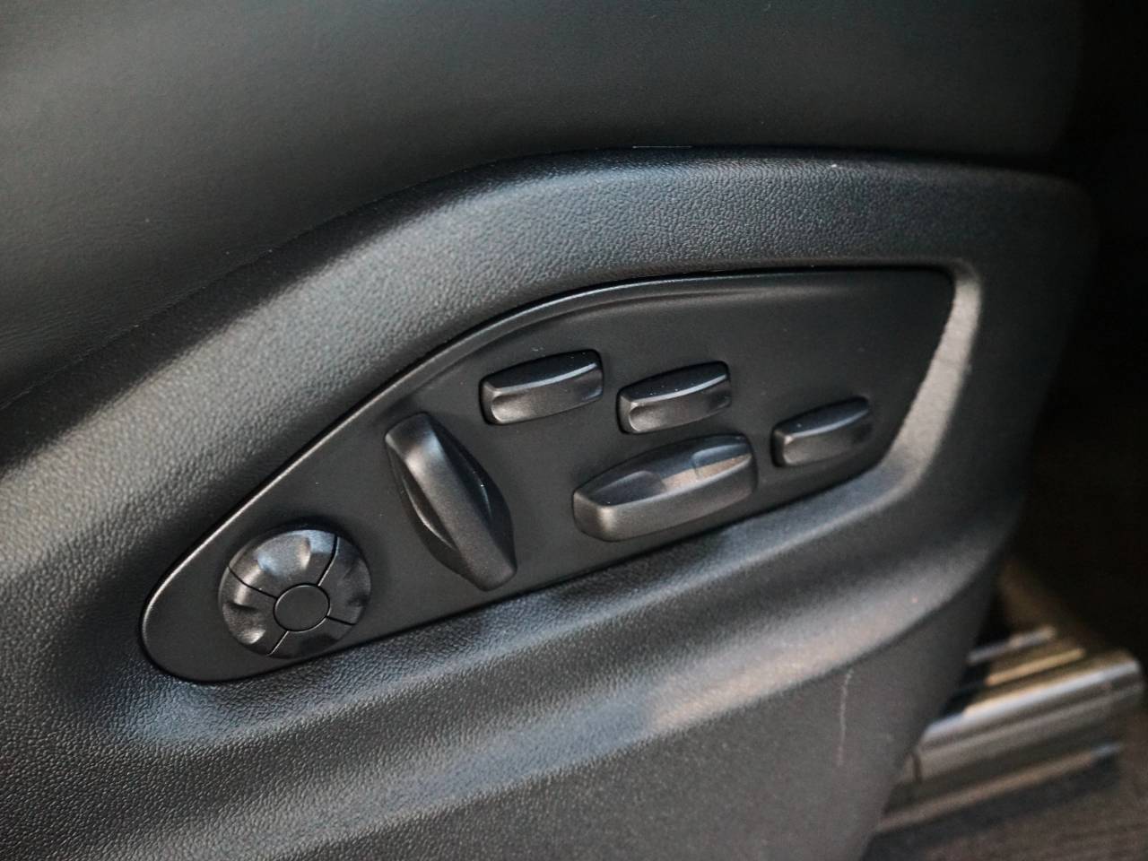 Porsche Cayenne E3 II S E-Hybrid - 2025 - Joinsteer - #34