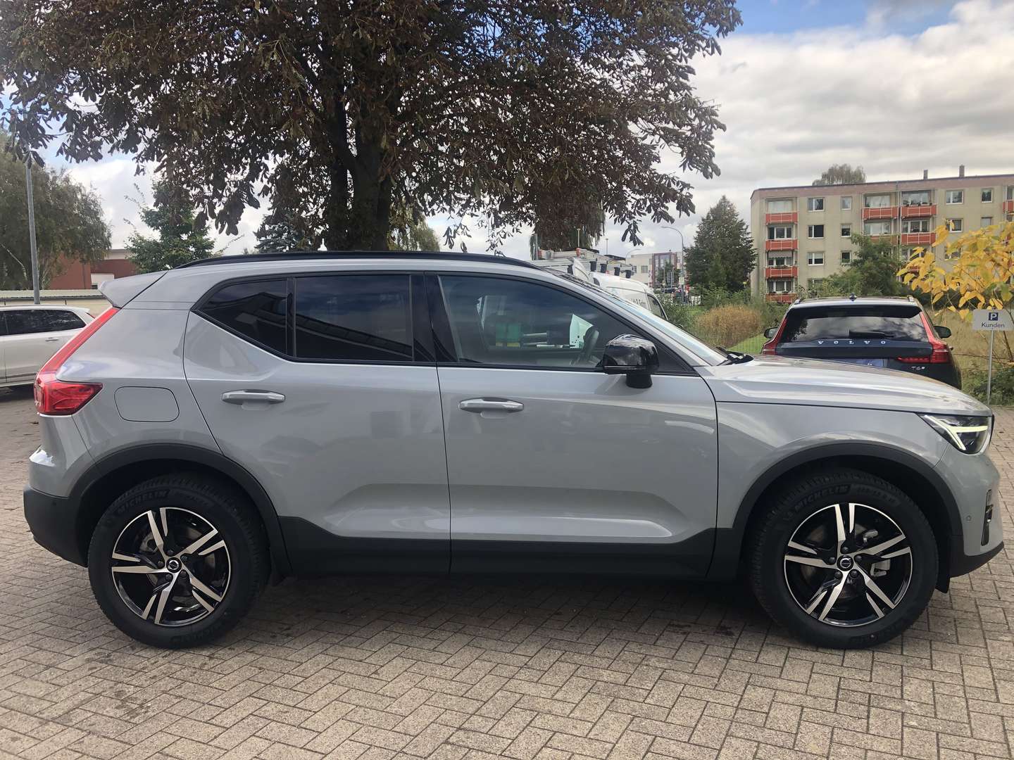 Volvo XC40 Plus B3 - 2025 - Joinsteer - #3