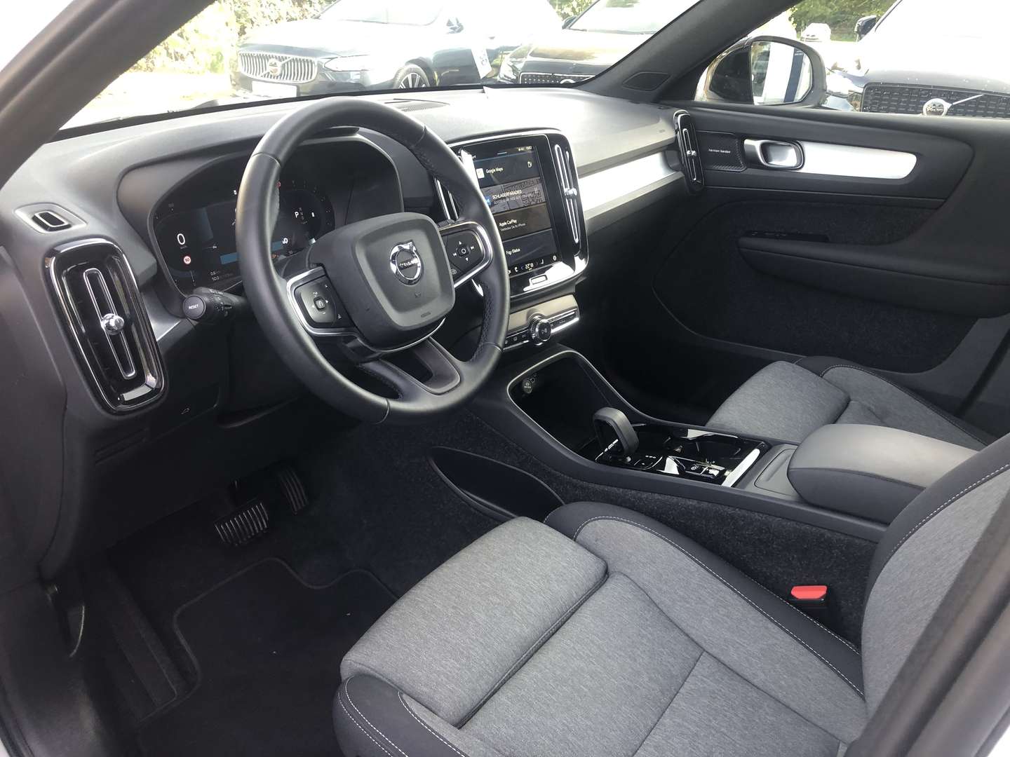 Volvo XC40 Plus B4 - 2025 - Joinsteer - #7