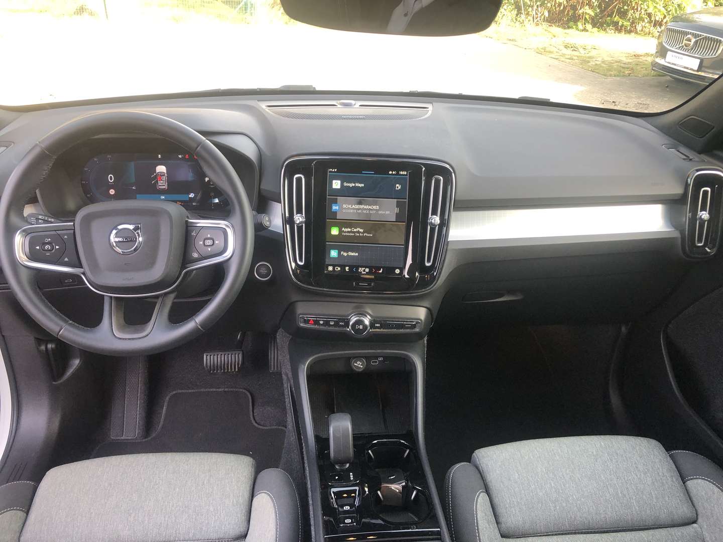 Volvo XC40 Plus B4 - 2025 - Joinsteer - #11