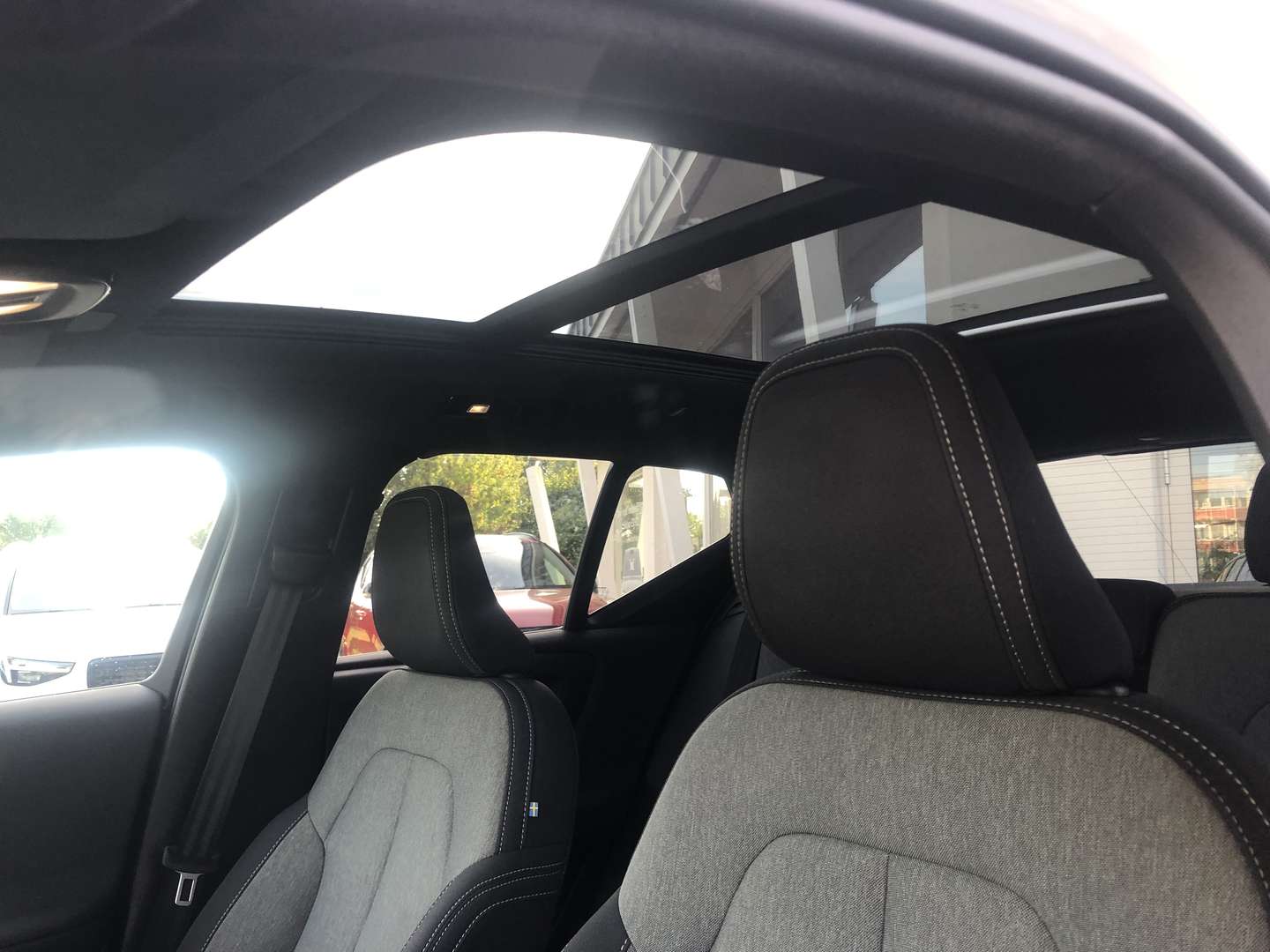 Volvo XC40 Plus B4 - 2025 - Joinsteer - #13