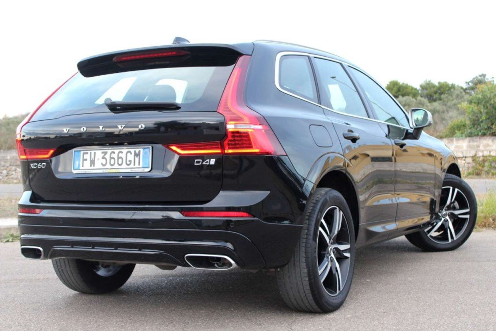 Volvo XC60 R-Design D4 - 2019 - Joinsteer - #3