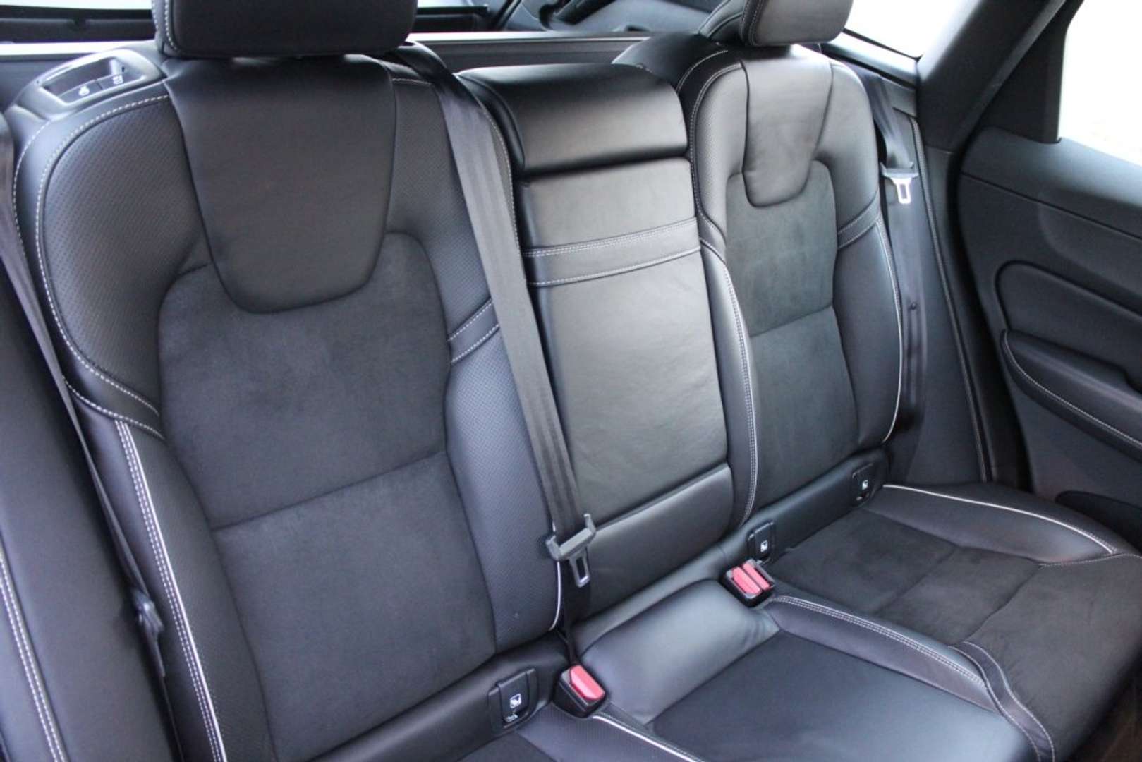 Volvo XC60 R-Design D4 - 2019 - Joinsteer - #11