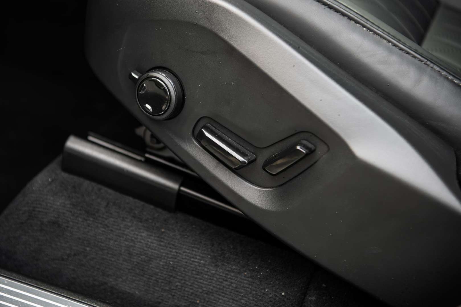 Volvo XC90 AWD T8 Plug-in Hybrid - 2025 - Joinsteer - #6