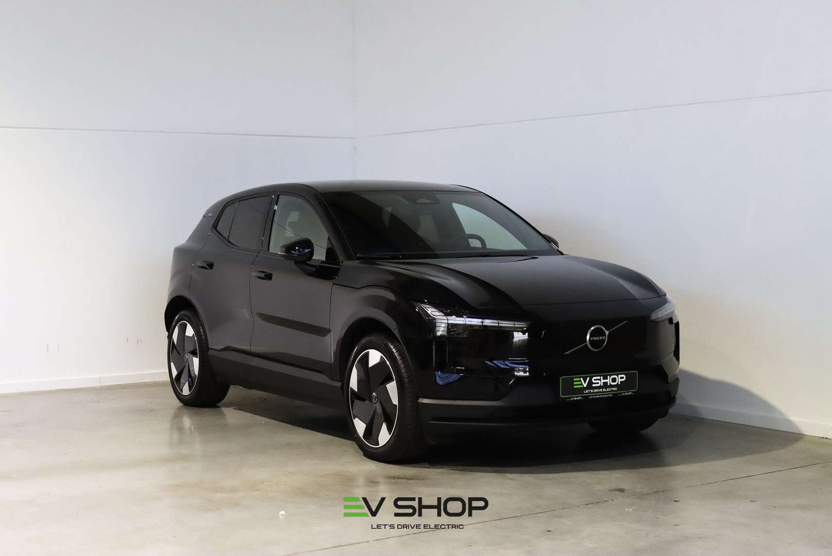 Volvo EX30 Plus Single Motor Extended Range - 2024 - Joinsteer - #1