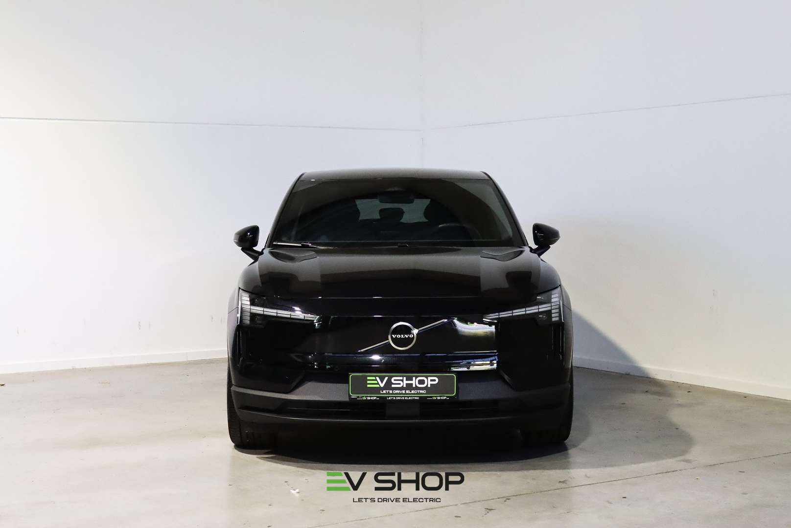 Volvo EX30 Plus Single Motor Extended Range - 2024 - Joinsteer - #2