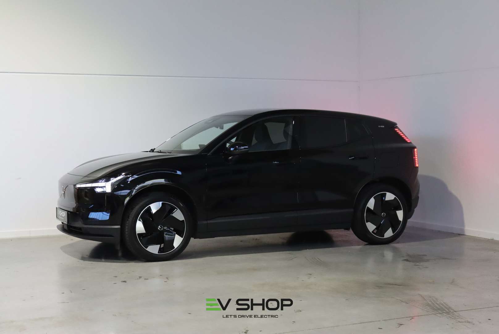 Volvo EX30 Plus Single Motor Extended Range - 2024 - Joinsteer - #3