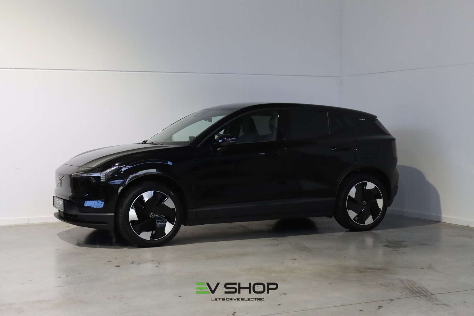 Volvo EX30 Plus Single Motor Extended Range - 2024 - Joinsteer - #4