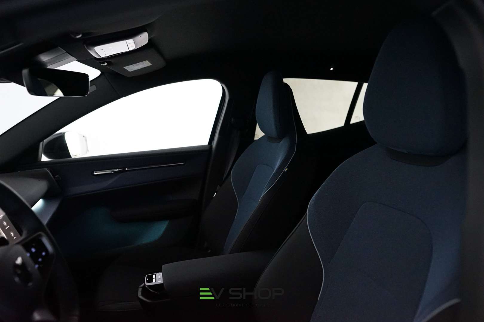 Volvo EX30 Plus Single Motor Extended Range - 2024 - Joinsteer - #25