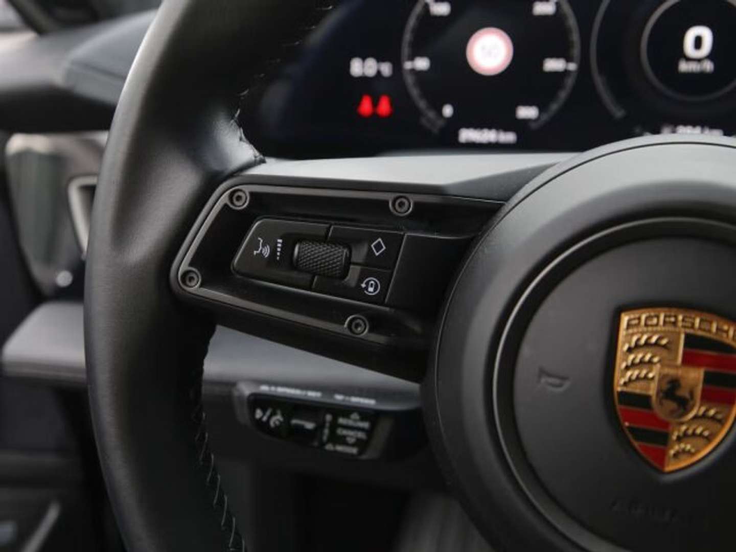 Porsche Taycan Turbo Ganzleder I - 2020 - Joinsteer - #5