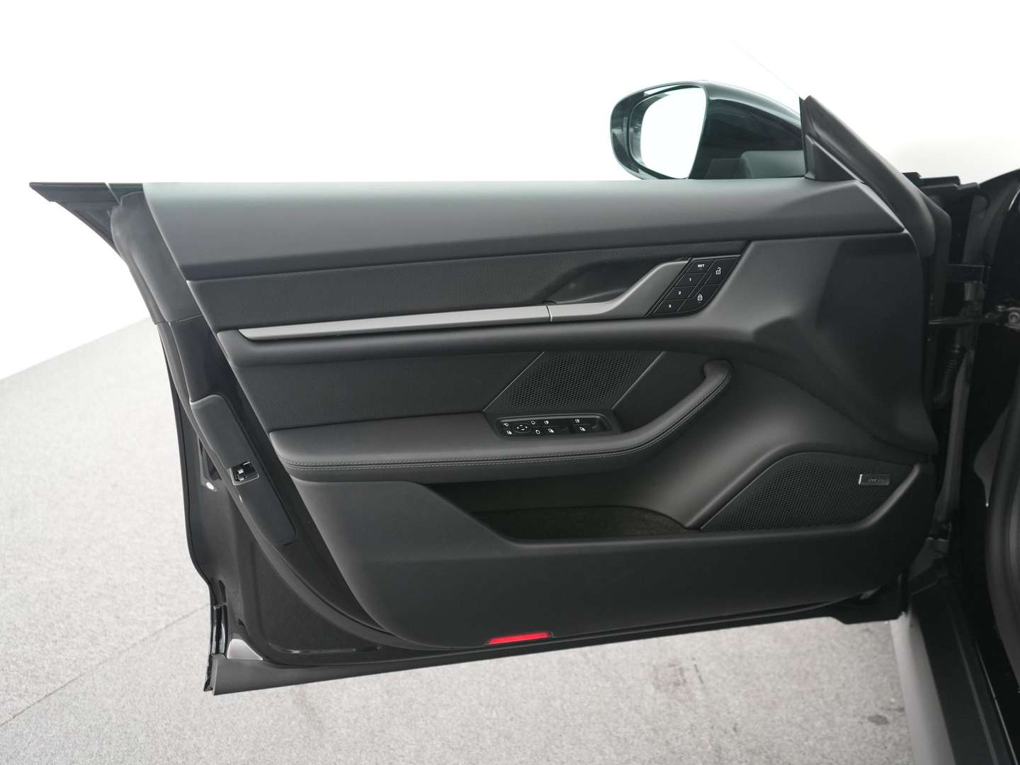 Porsche Taycan 4 - 2025 - Joinsteer - #15