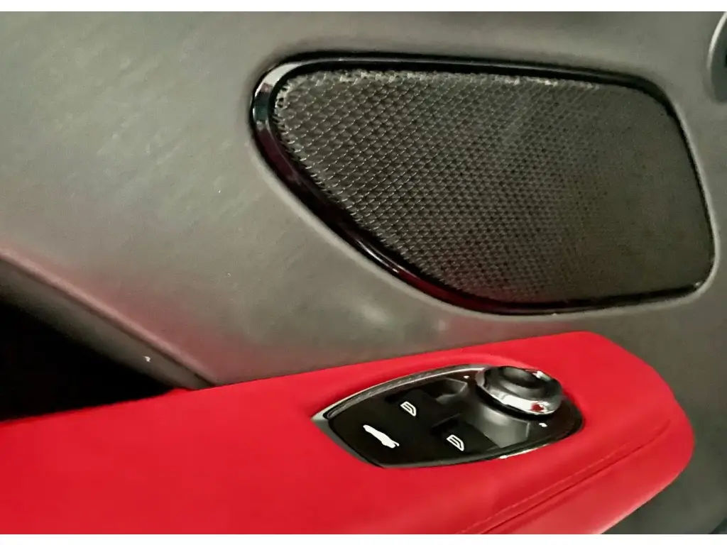 Aston Martin DB12 V8 Coupe 4.0 - 2024 - Joinsteer - #37