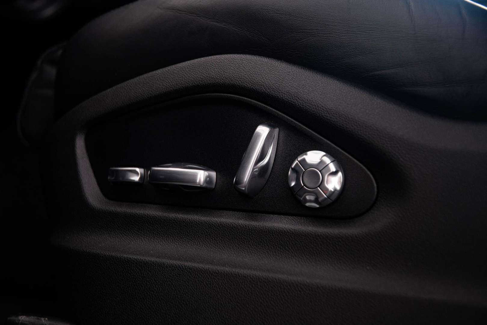 Porsche Cayenne 3.0 E-Hybrid Non Identifié - 2020 - Joinsteer - #46