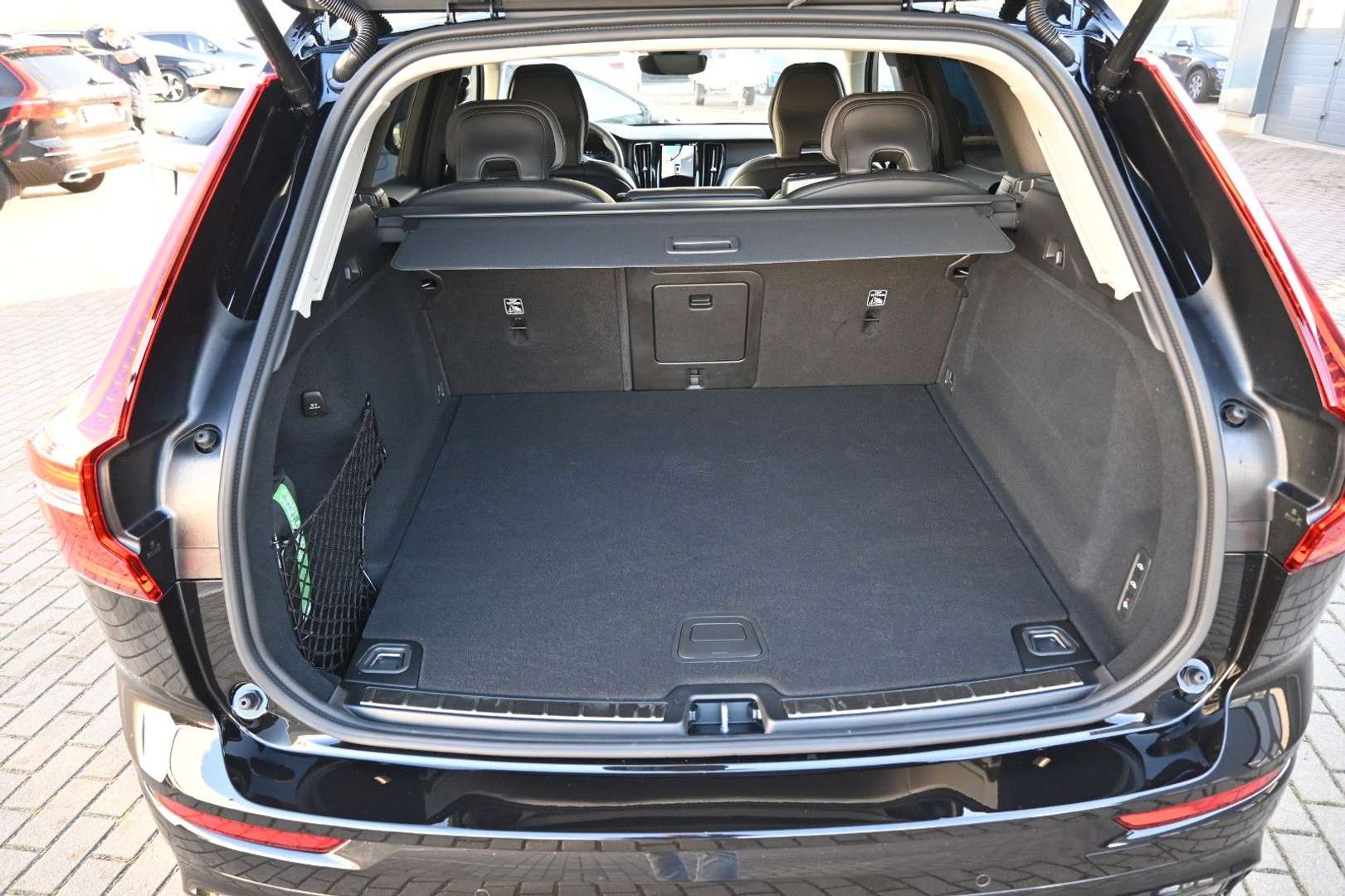 Volvo XC60 AWD B5 - 2025 - Joinsteer - #16